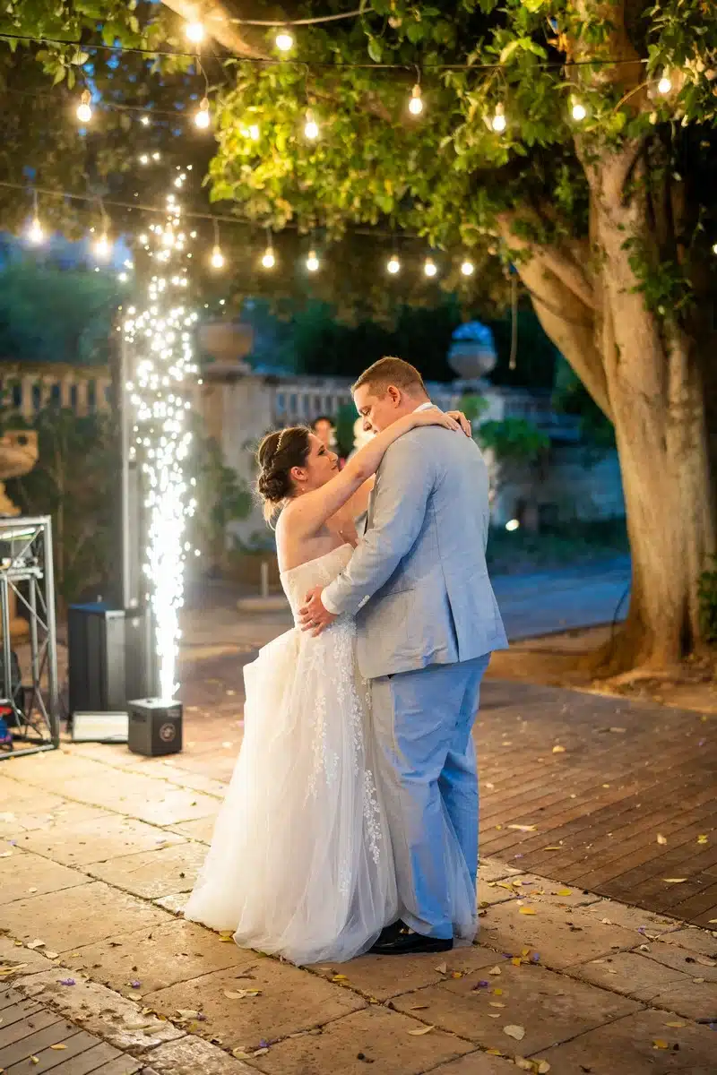 Amber & Michael v2-16