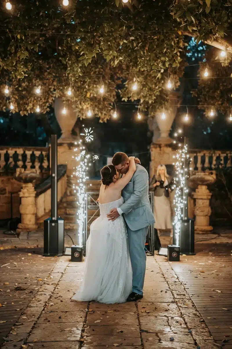 Amber & Michael v2-22